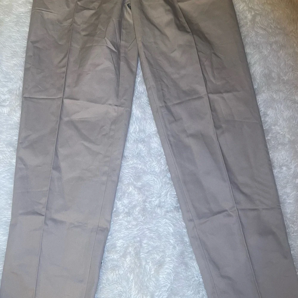 Adidas men’s khaki golf pleated pants size 36